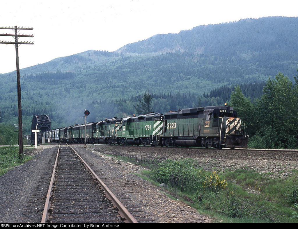 BN 2223 East - Cle Elum Turn